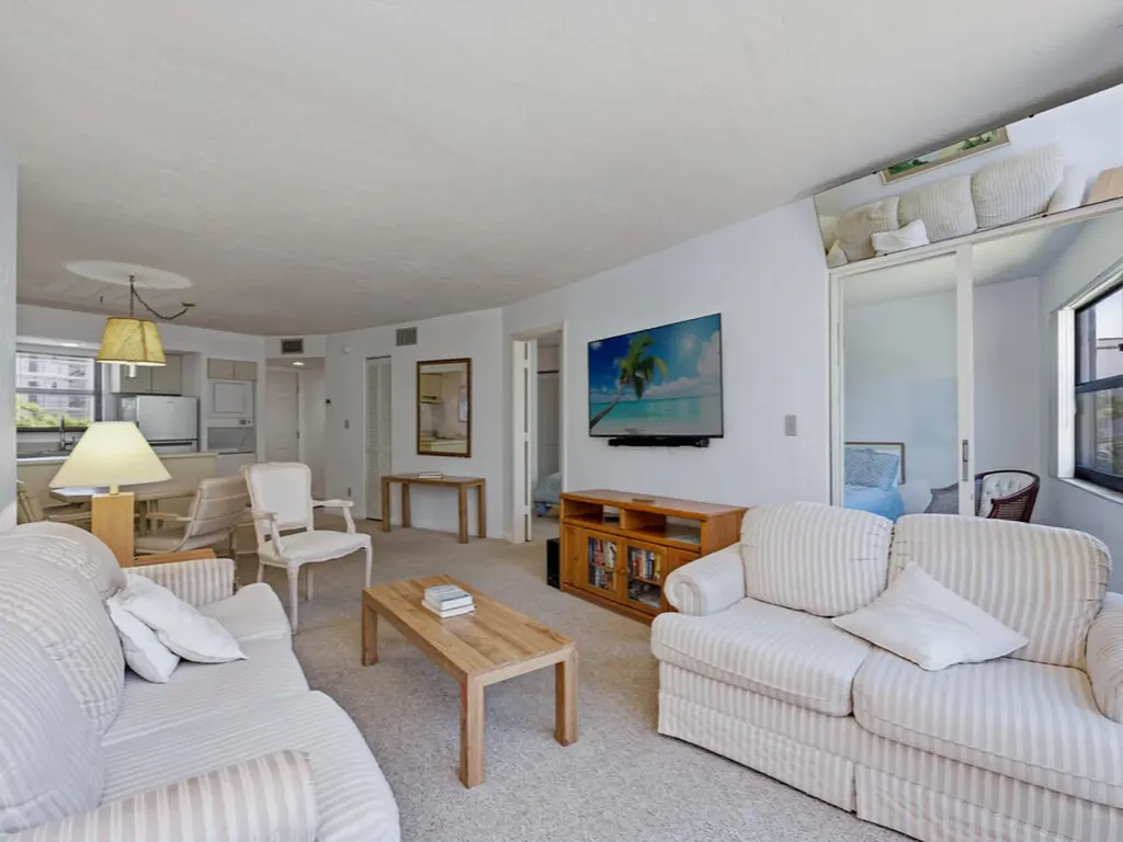 1023 Anglers Cove Marco Island FL 34145