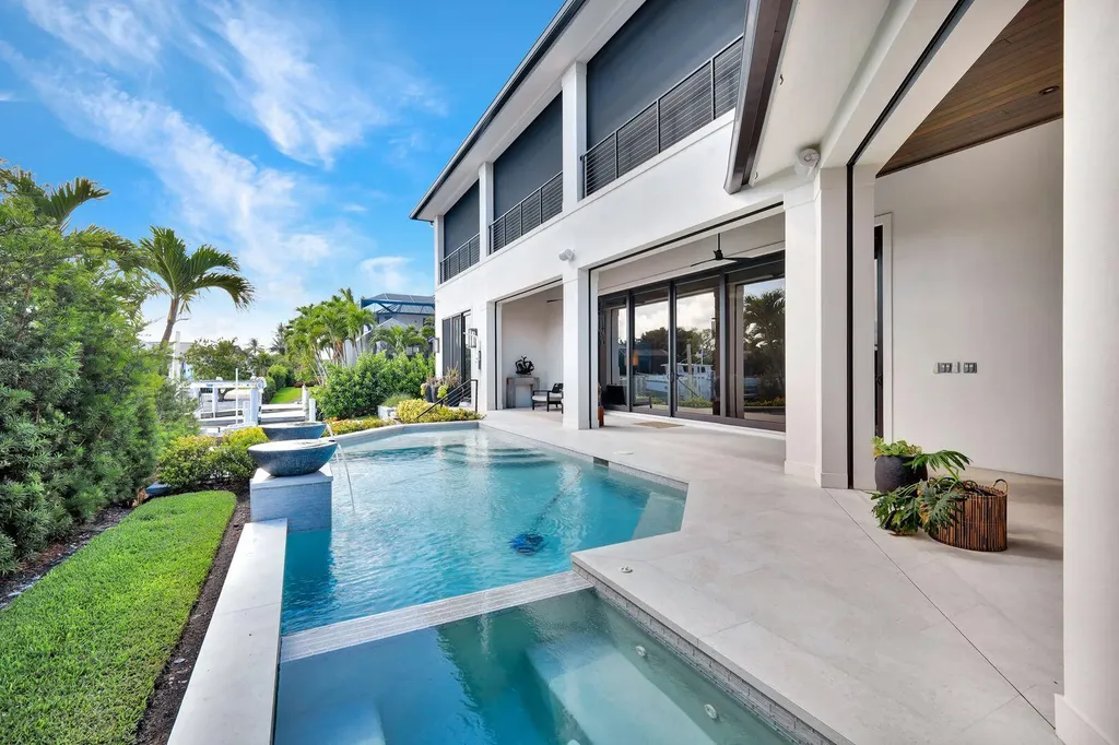 701 Plantation Court Marco Island FL 34145