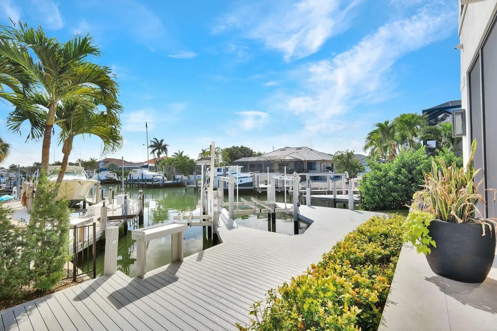 701 Plantation Court Marco Island FL 34145