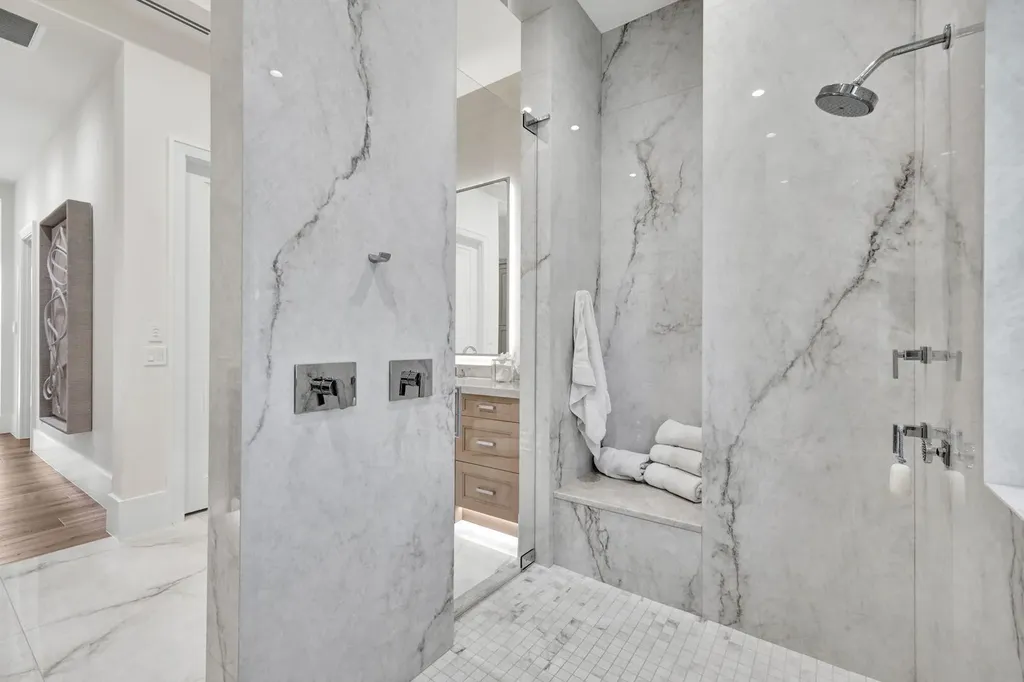 701 Plantation Court Marco Island FL 34145