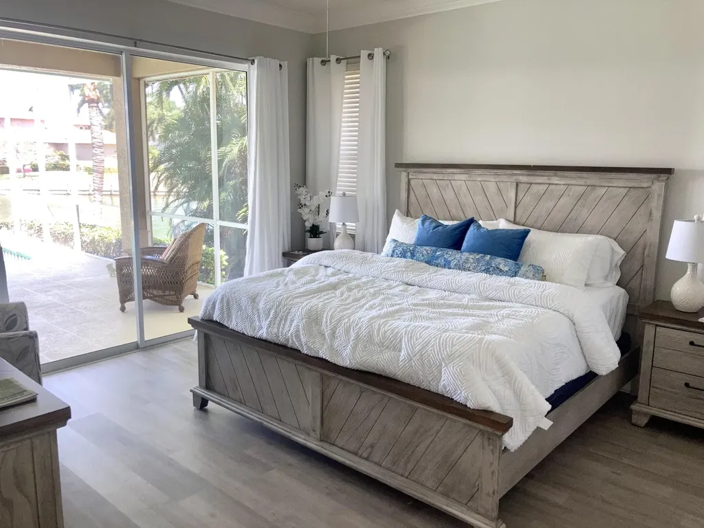 1188 Winterberry Drive Marco Island FL 34145