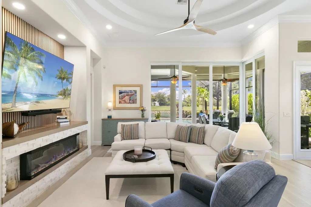 8960 Cherry Oaks Trail Naples FL 34114