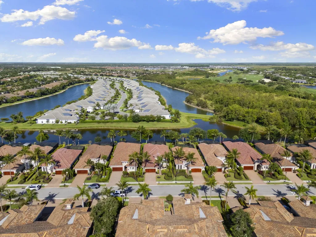 8960 Cherry Oaks Trail Naples FL 34114