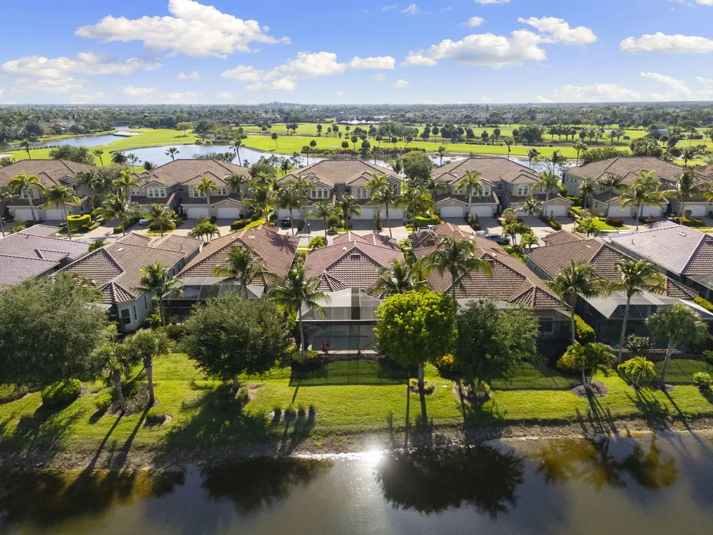 8960 Cherry Oaks Trail Naples FL 34114