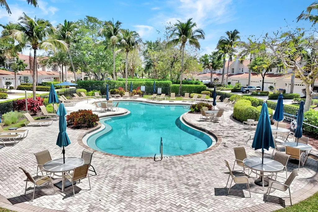 9038 Cascada Way Naples FL 34114