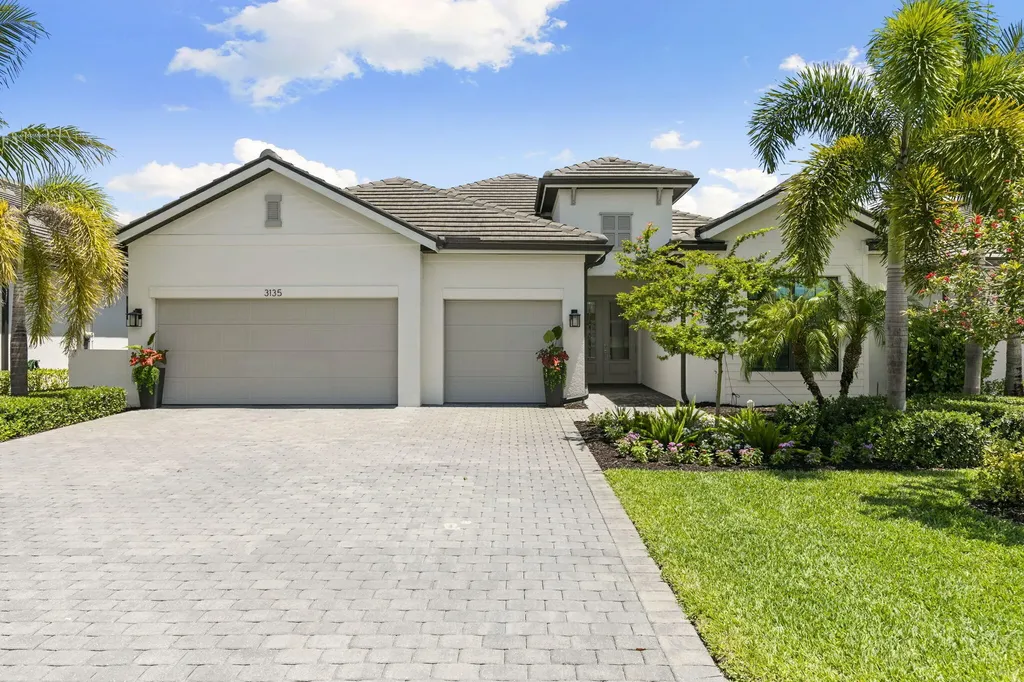 Naples FL, 3135 Heather Glen Court