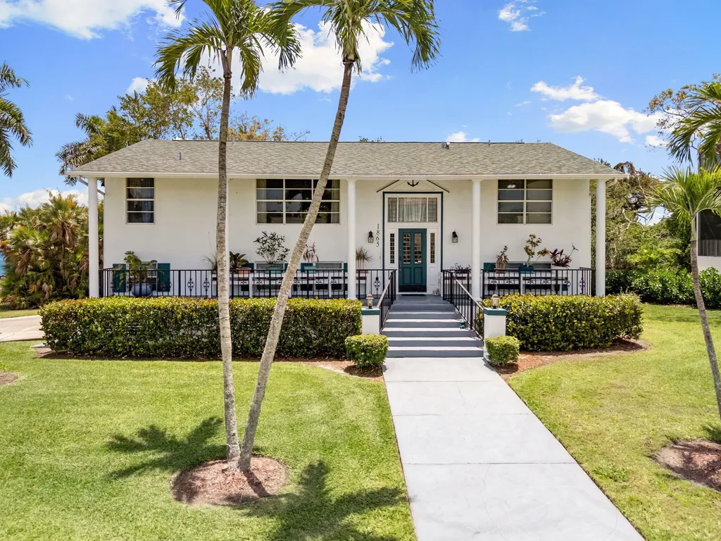 1865 Dogwood Drive Marco Island FL 34145