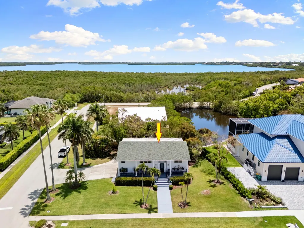1865 Dogwood Drive Marco Island FL 34145