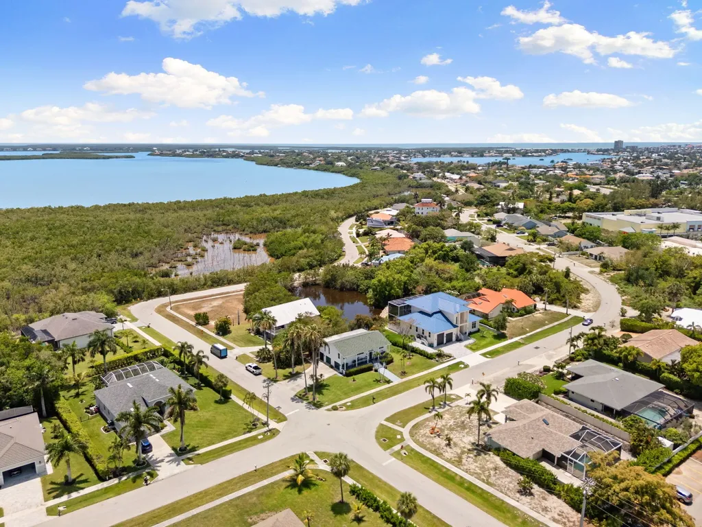 1865 Dogwood Drive Marco Island FL 34145