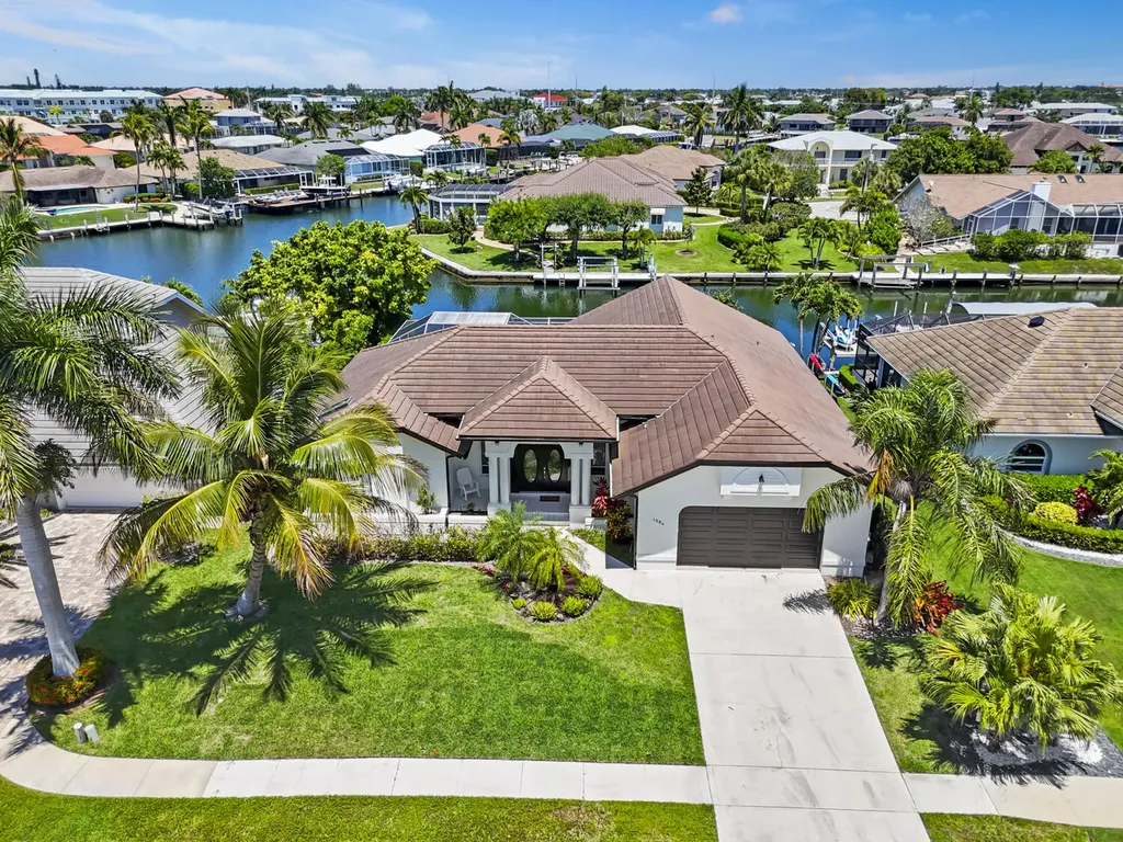 1084 Whiteheart Court Marco Island FL 34145