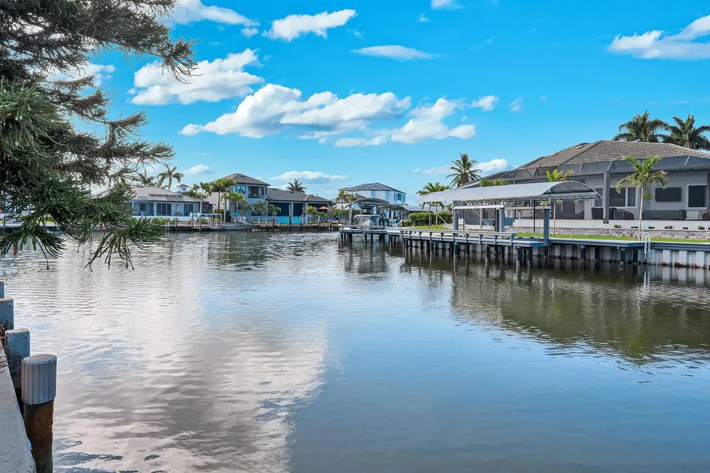 260 Marquesas Court Marco Island FL 34145