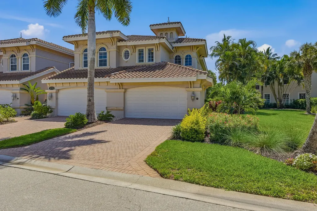3176 Serena Lane Naples FL 34114