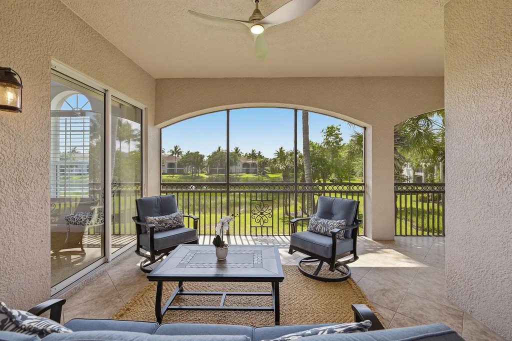 3176 Serena Lane Naples FL 34114