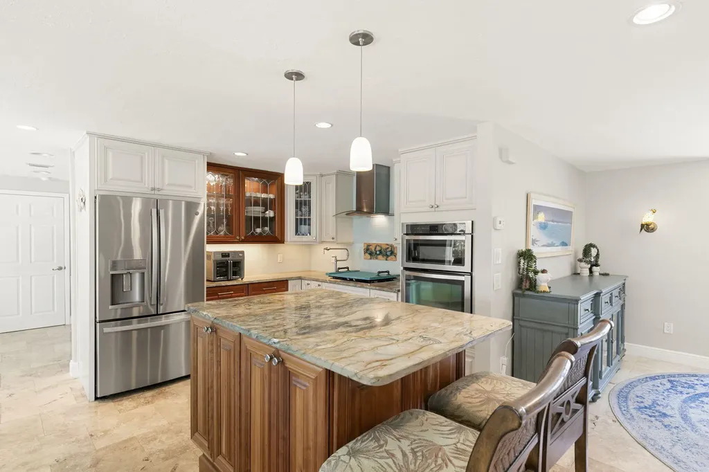 1784 Wavecrest Court Marco Island FL 34145