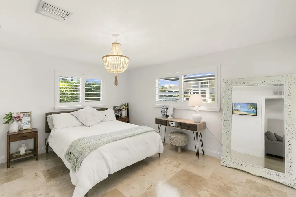 1784 Wavecrest Court Marco Island FL 34145