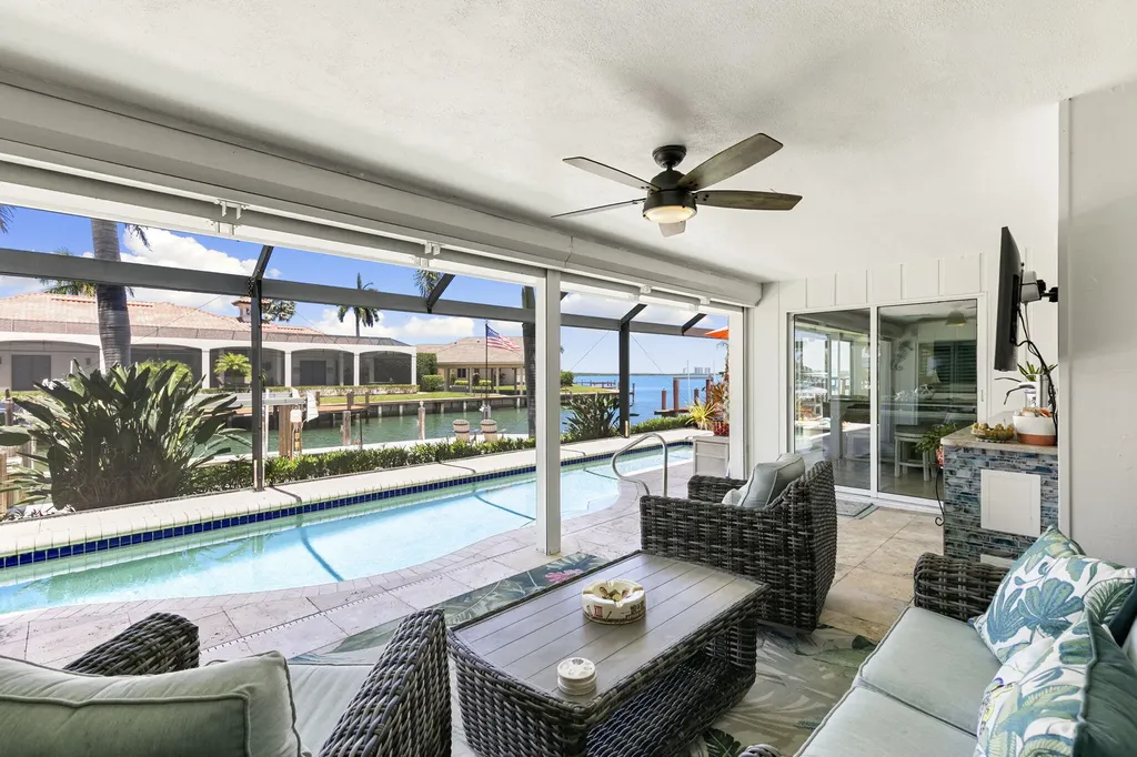 1784 Wavecrest Court Marco Island FL 34145