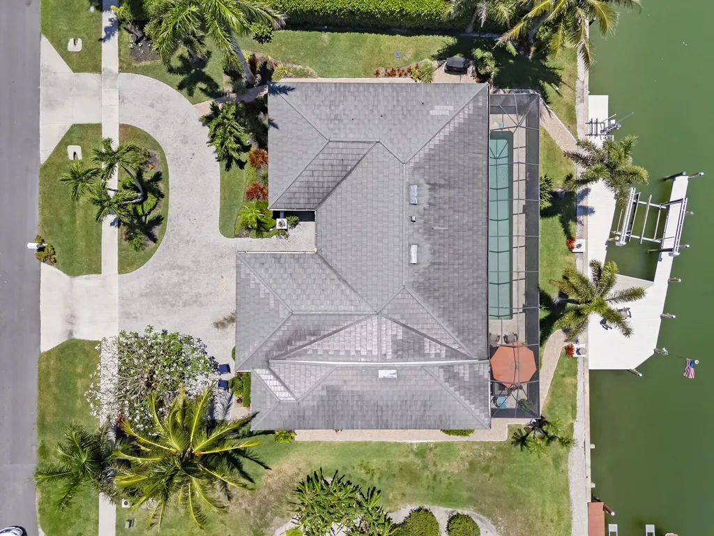1784 Wavecrest Court Marco Island FL 34145