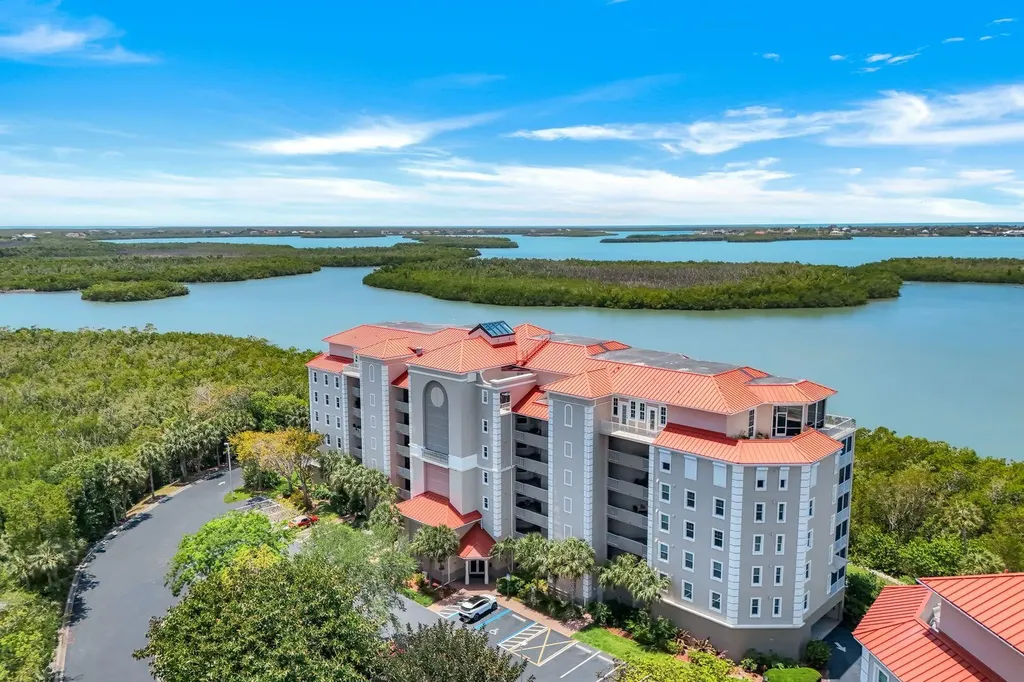 337 Vintage Bay Drive Marco Island FL 34145