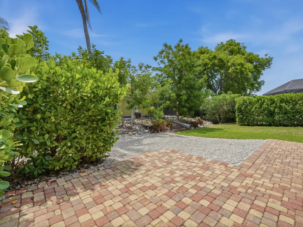 122 Cyrus Street Marco Island FL 34145