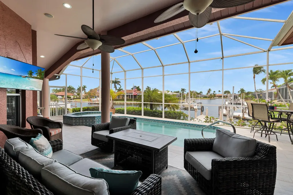 98 Gulfport Court Marco Island FL 34145