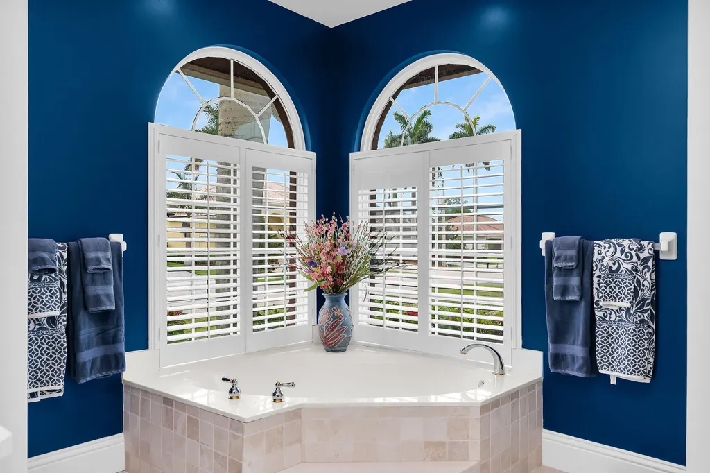 98 Gulfport Court Marco Island FL 34145