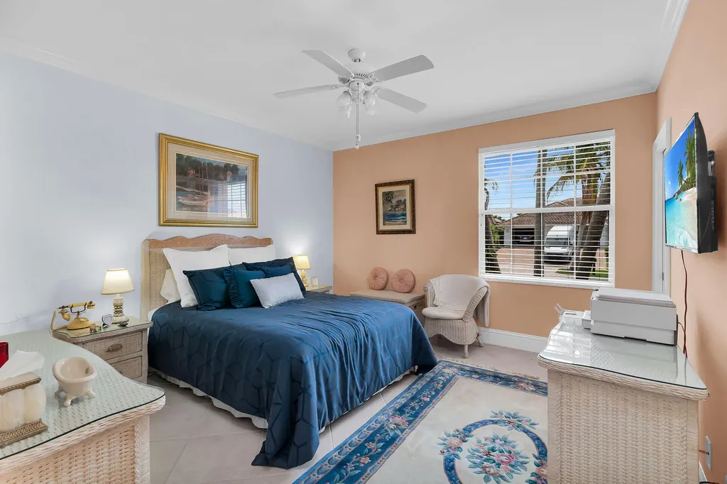 98 Gulfport Court Marco Island FL 34145