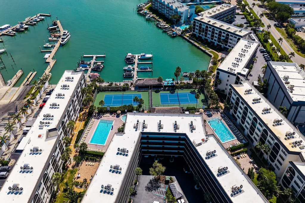1011 Anglers Cove Marco Island FL 34145