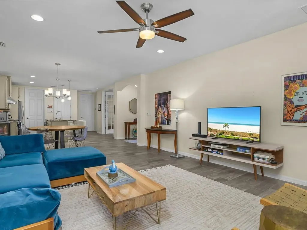14867 Edgewater Circle Naples FL 34114