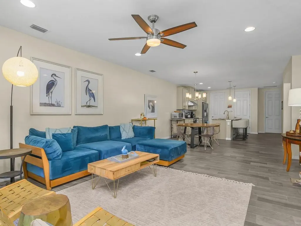 14867 Edgewater Circle Naples FL 34114