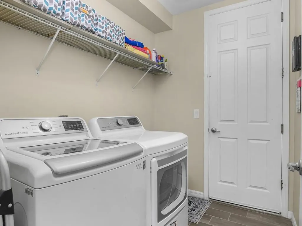 14867 Edgewater Circle Naples FL 34114