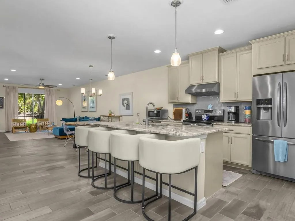 14867 Edgewater Circle Naples FL 34114
