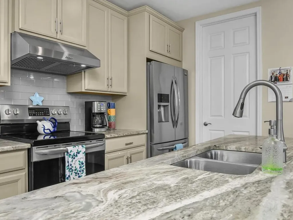 14867 Edgewater Circle Naples FL 34114