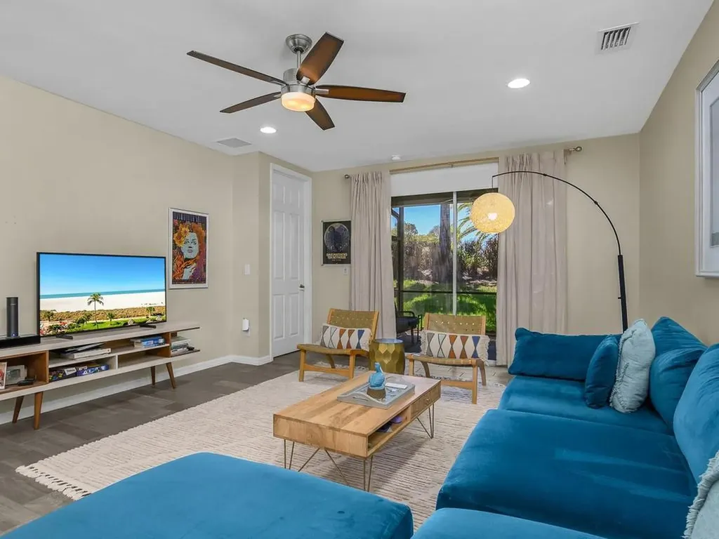 14867 Edgewater Circle Naples FL 34114