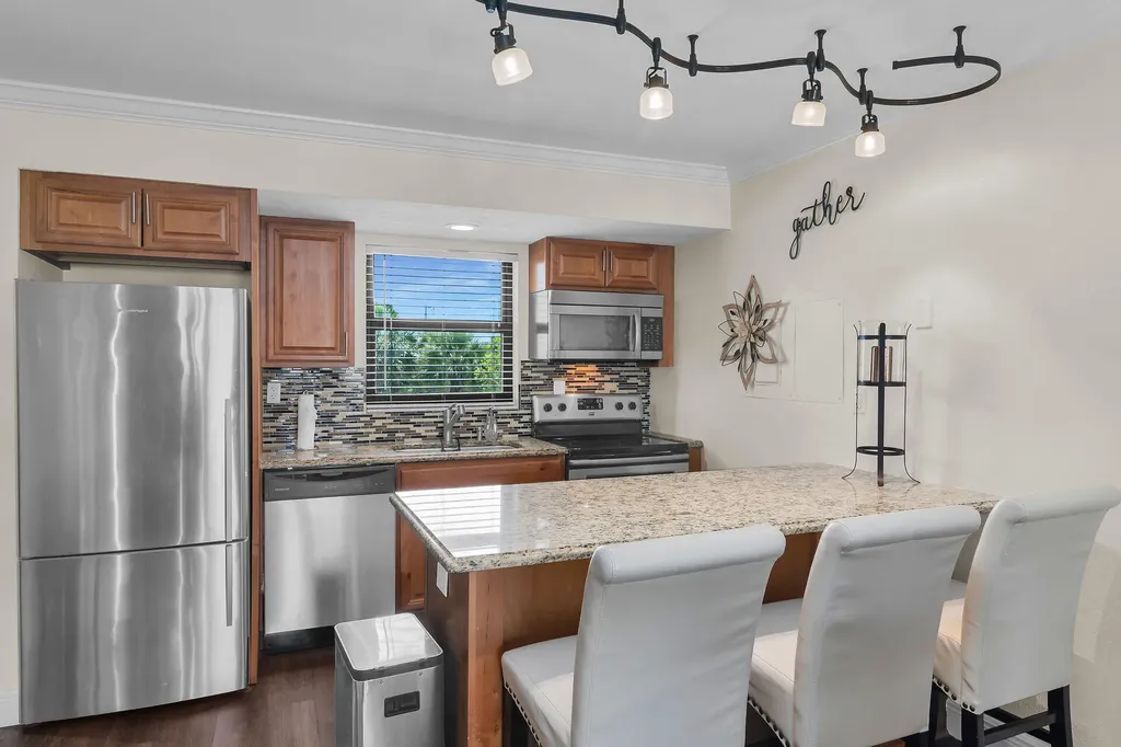 1012 Anglers Cove Marco Island FL 34145