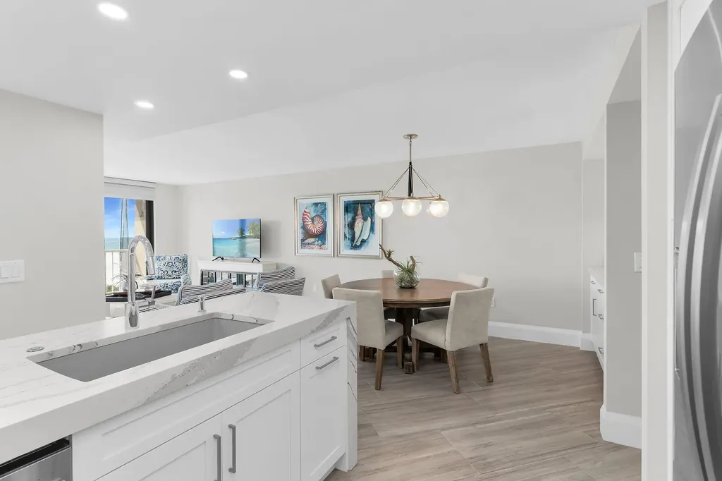 260 Seaview Court Marco Island FL 34145