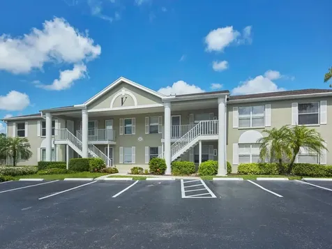 267 Quail Forest Boulevard Naples FL 34105