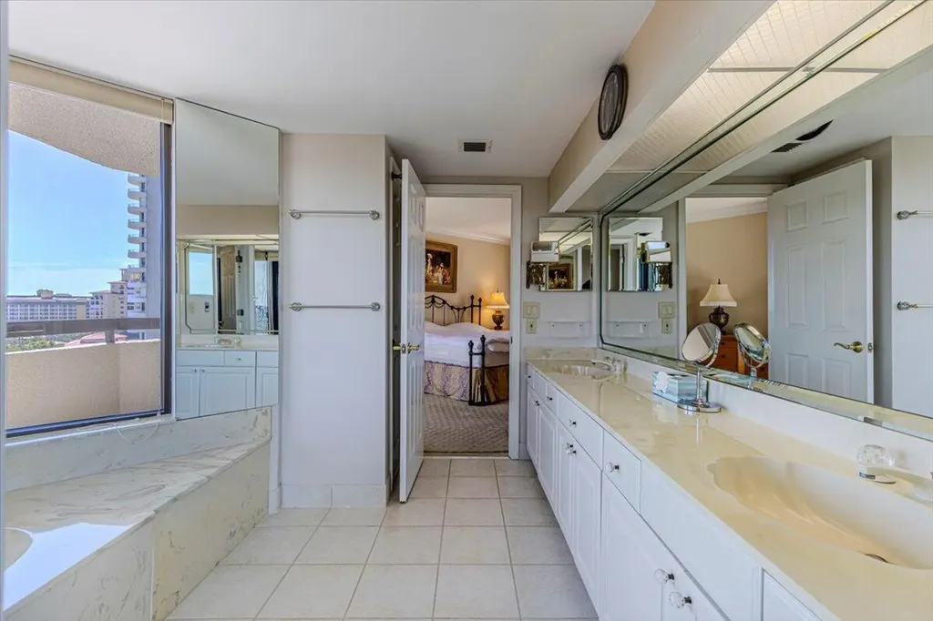 220 S Collier S Marco Island FL 34145