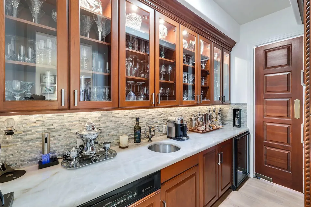 1451 Caxambas Court Marco Island FL 34145
