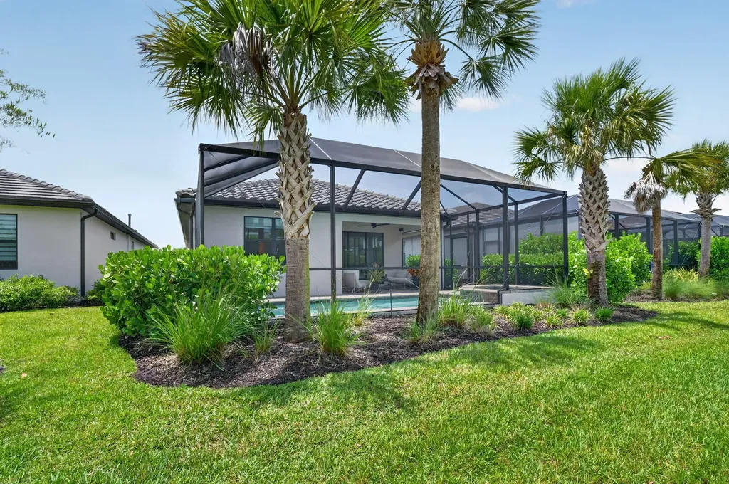 2174 Yellowfin Circle Naples FL 34114