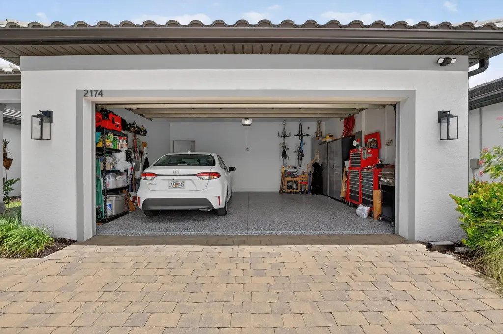 2174 Yellowfin Circle Naples FL 34114