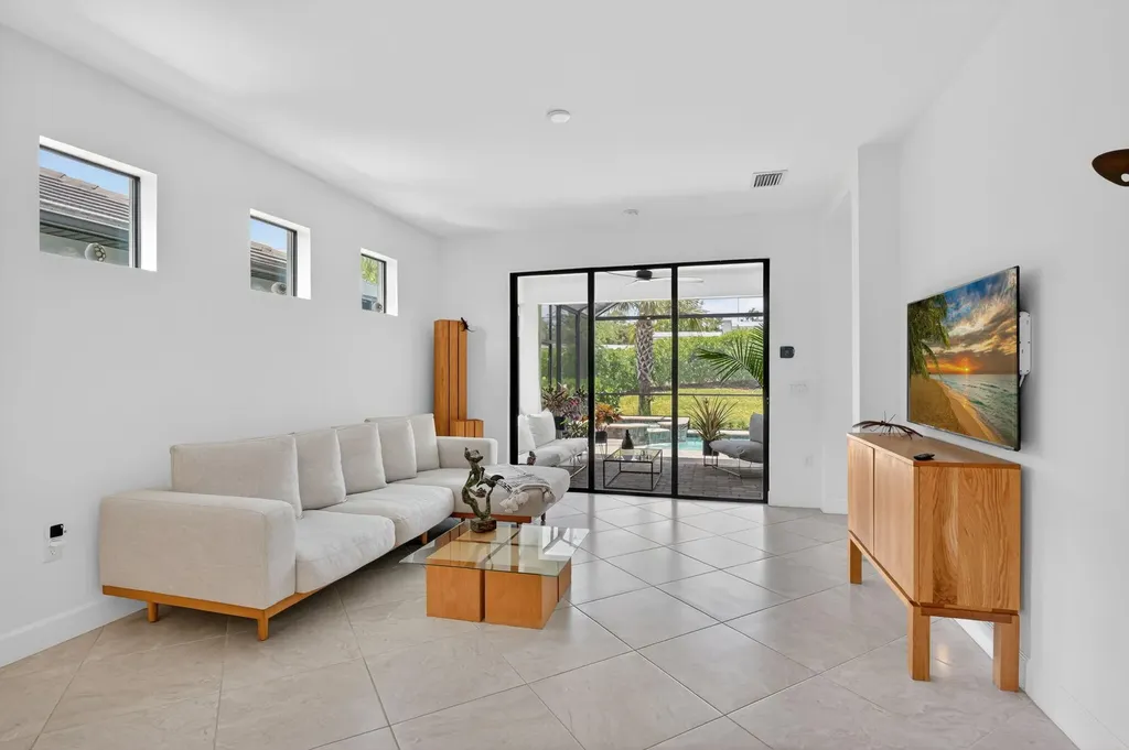 2174 Yellowfin Circle Naples FL 34114