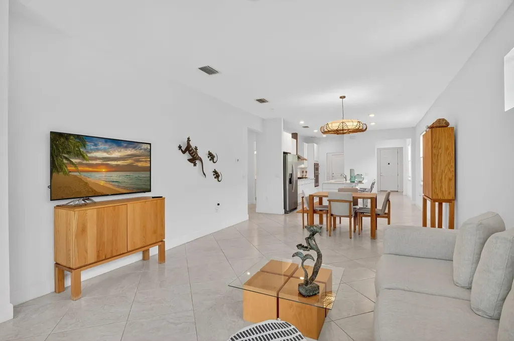 2174 Yellowfin Circle Naples FL 34114