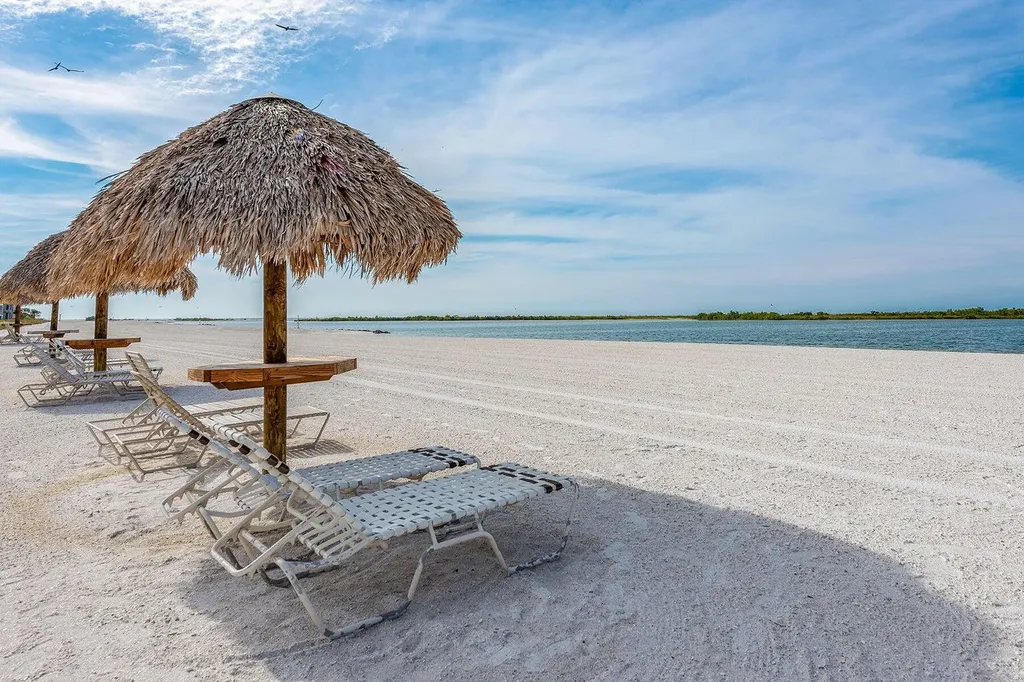 707 Waterside Drive Marco Island FL 34145