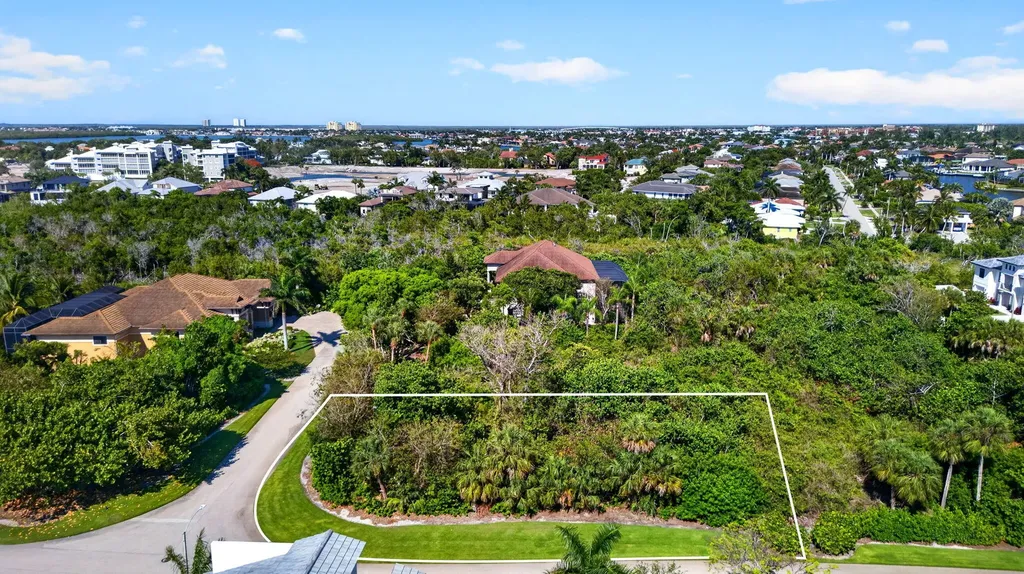 707 Waterside Drive Marco Island FL 34145