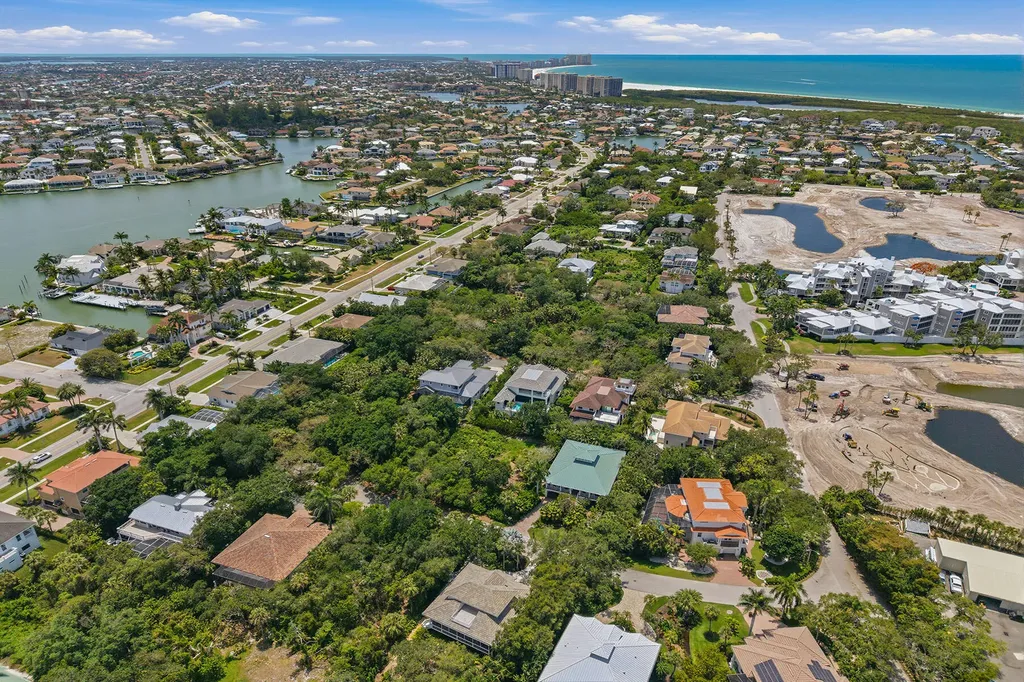375 Gumbo Limbo Lane Marco Island FL 34145