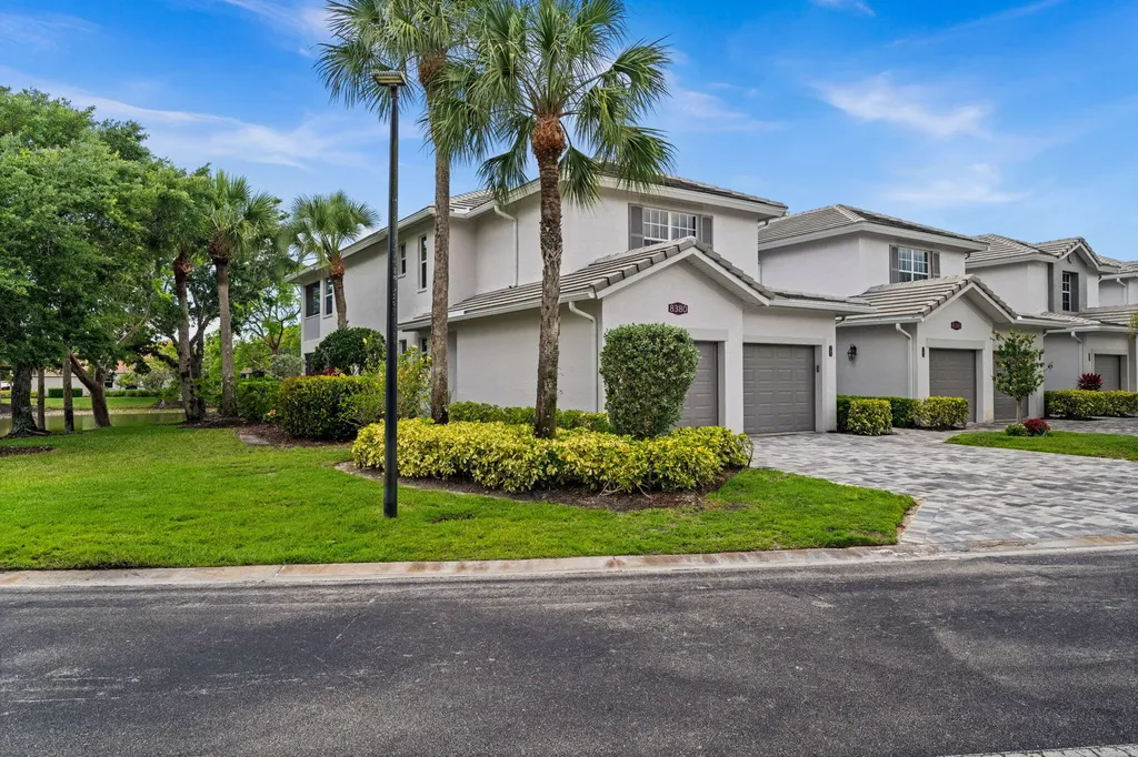 8380 Whisper Trace Lane Naples FL 34114