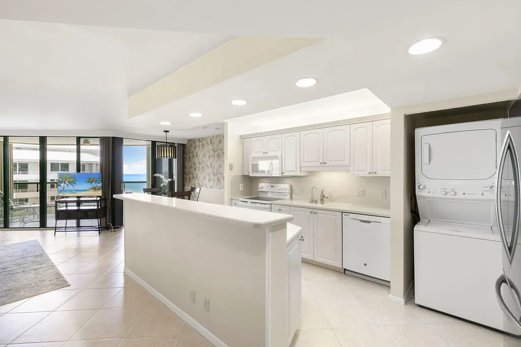 730 S Collier Marco Island FL 34145