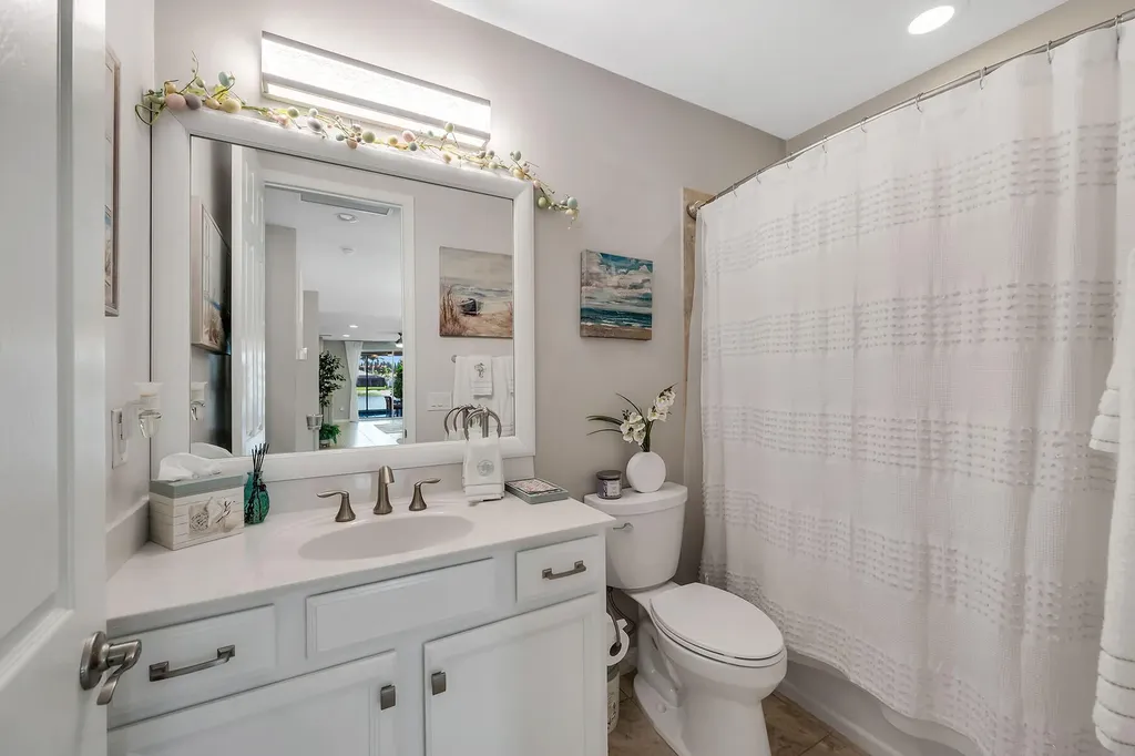 14815 Edgewater Circle Naples FL 34114