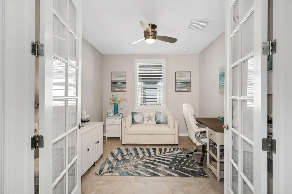 14815 Edgewater Circle Naples FL 34114