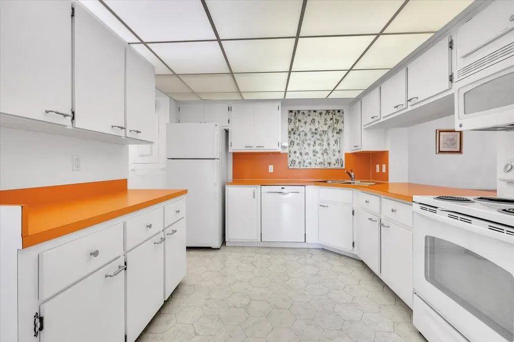 848 Collier Court Marco Island FL 34145